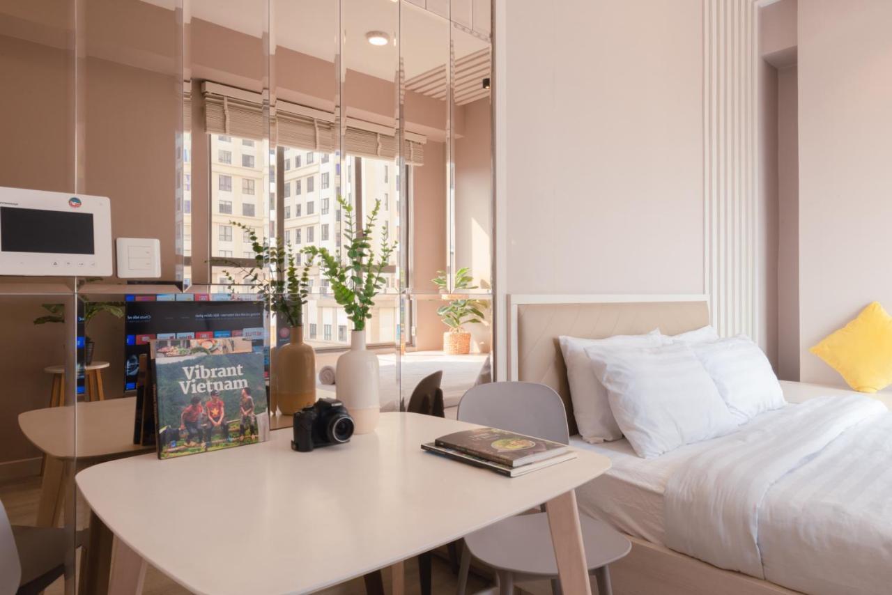 S Lux Apartment Хошимин Экстерьер фото