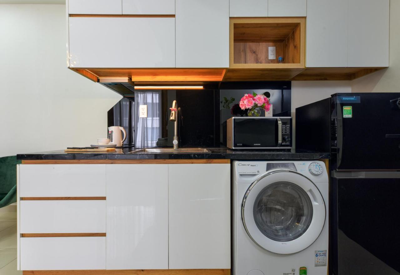 S Lux Apartment Хошимин Экстерьер фото