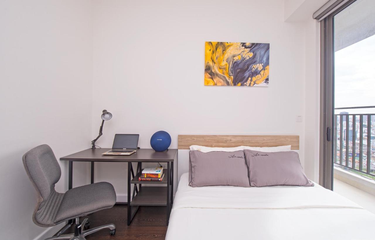 S Lux Apartment Хошимин Экстерьер фото