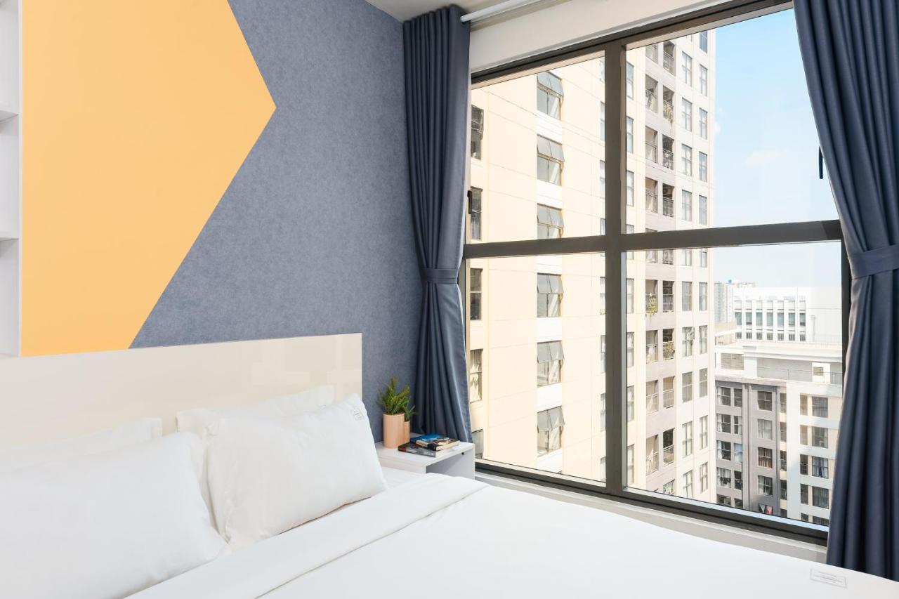 S Lux Apartment Хошимин Экстерьер фото